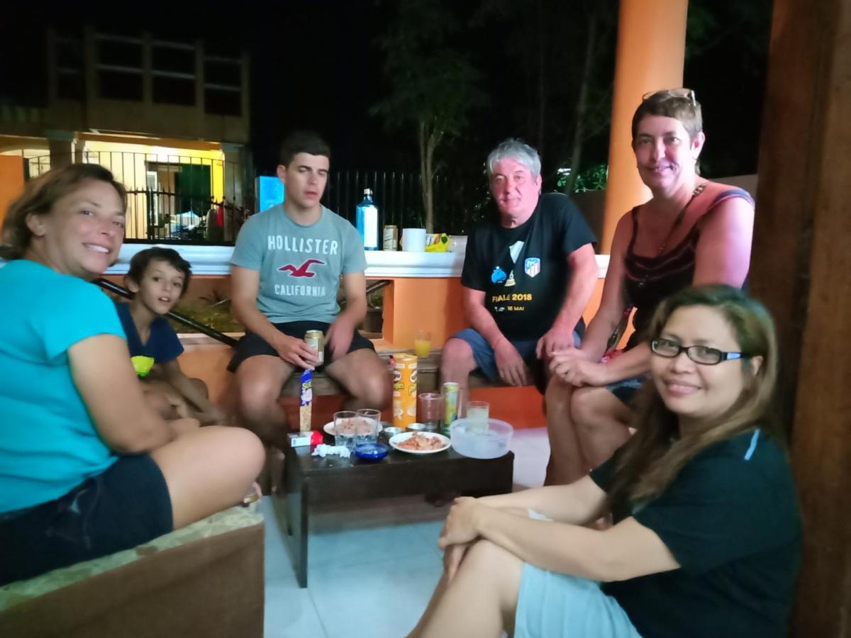 Touristlink Homestay Donsol Bagian luar foto