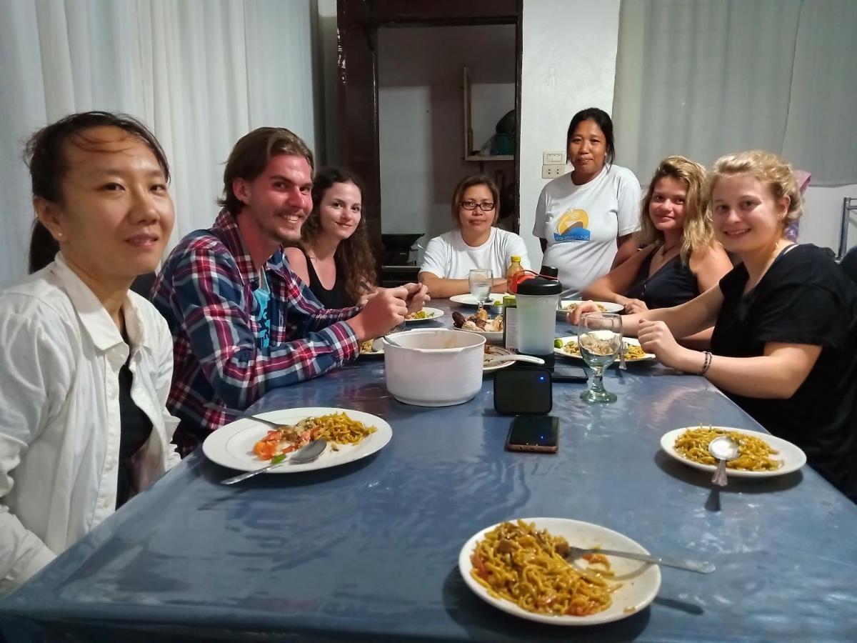 Touristlink Homestay Donsol Bagian luar foto